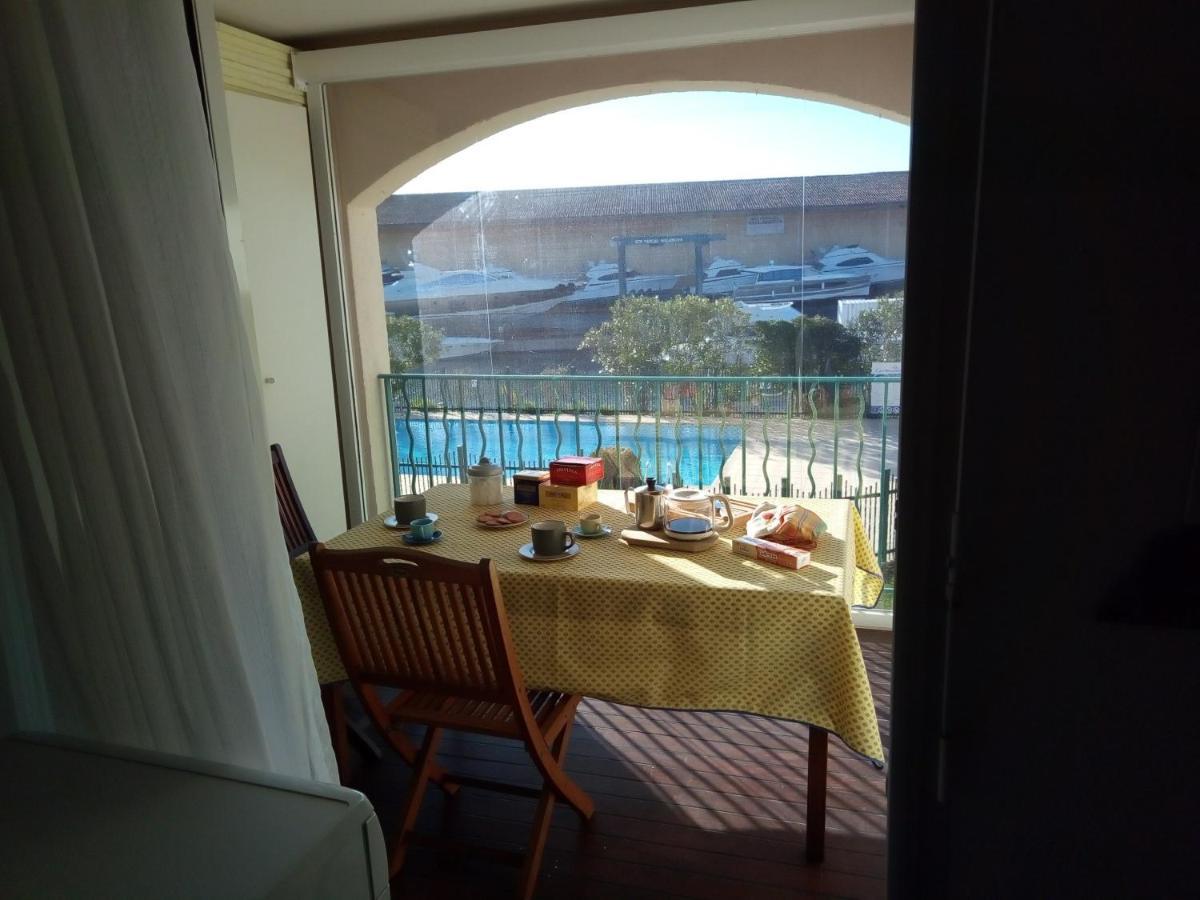 Luxury In Port Apartment *